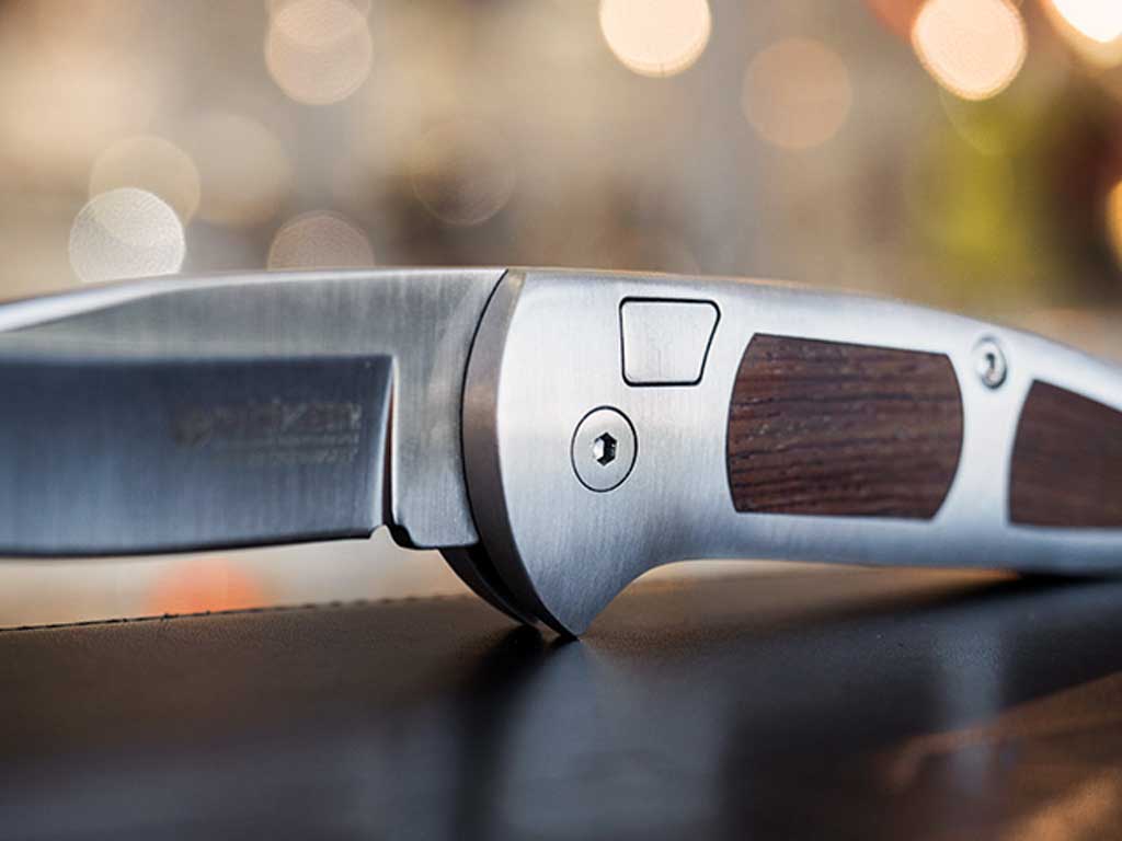 knifestock blog - outros sistemas de abertura de facas