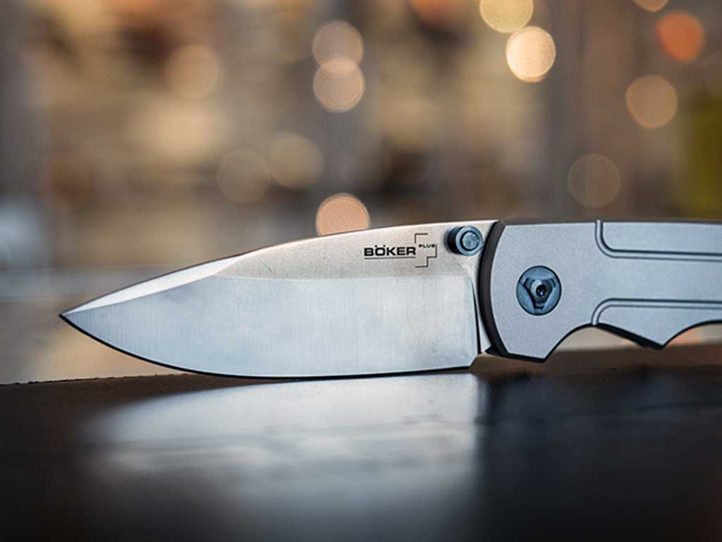 knifestock blog - mecanismos de abertura thumb stud