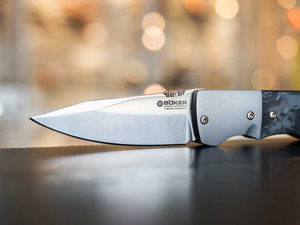 knifestock blog - mecanismos de abertura blade lifter